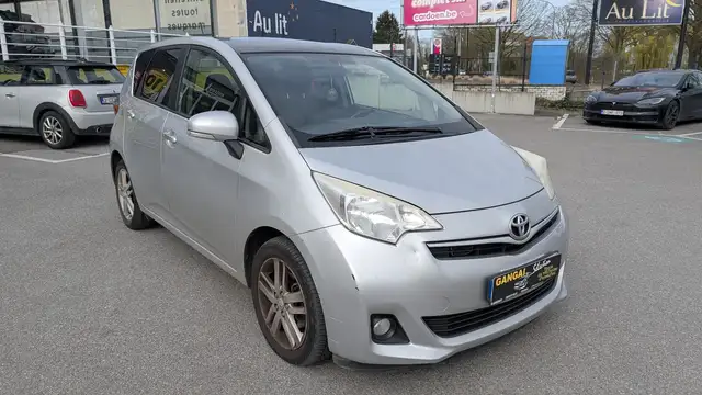Toyota Verso-S Verso S 1.33 VVT-i *Marchand export *