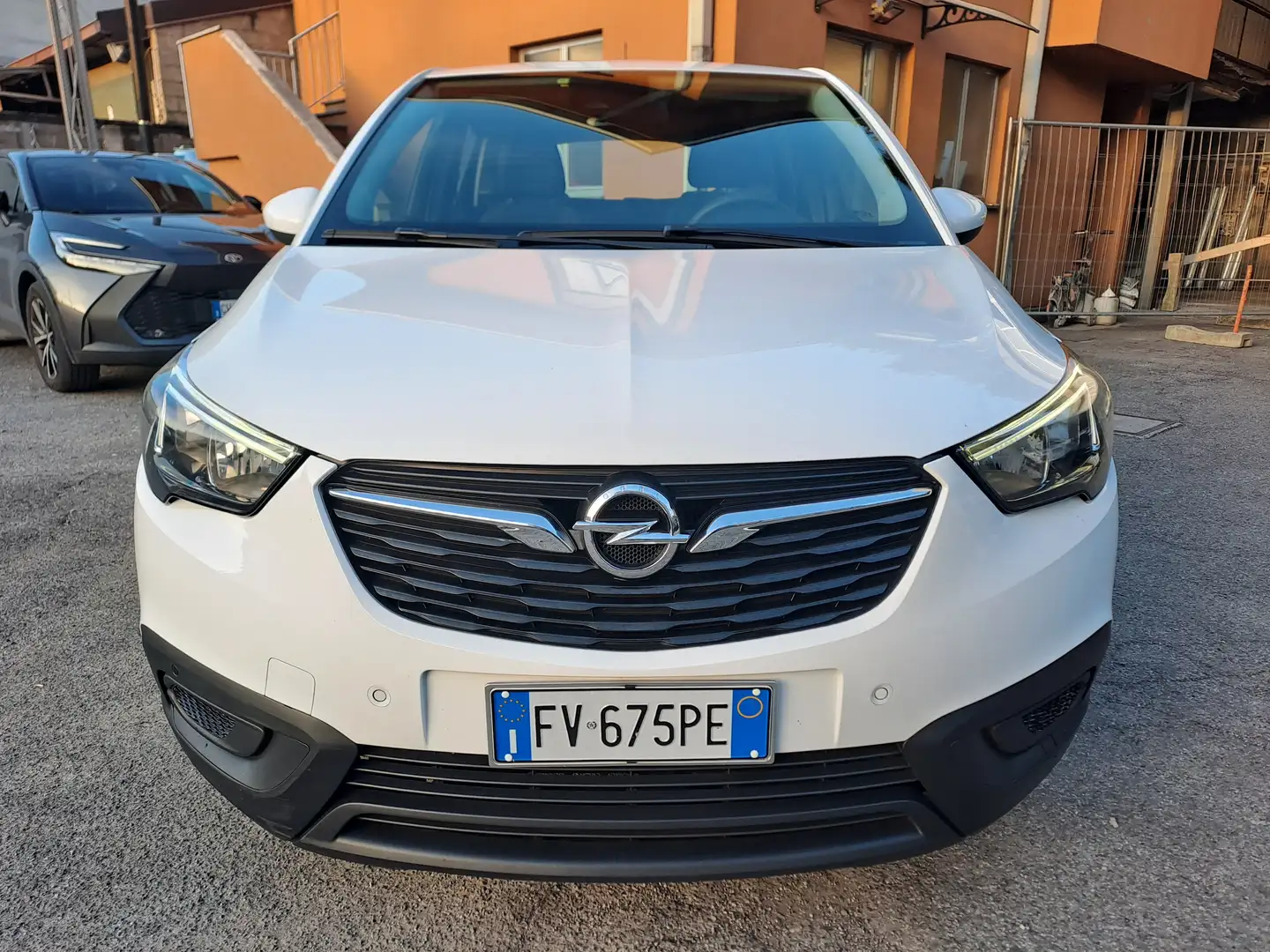 Opel Crossland X 1.5 D 102 cv *OK NEOPATENTATI* E6 Bianco - 2