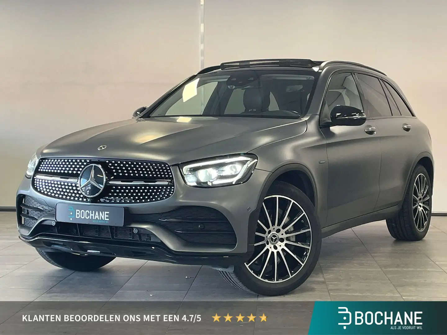 Mercedes-Benz GLC 300 300e 4MATIC AMG Line | PANO | BURMESTER® | LUCHTVE Grijs - 1