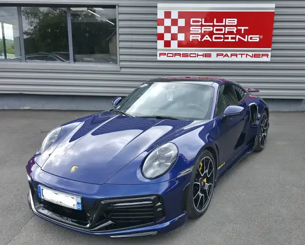 Porsche 992-1 TURBO S COUPE équipée du kit TECHART