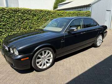 XJ 2.7D V6 Sovereign