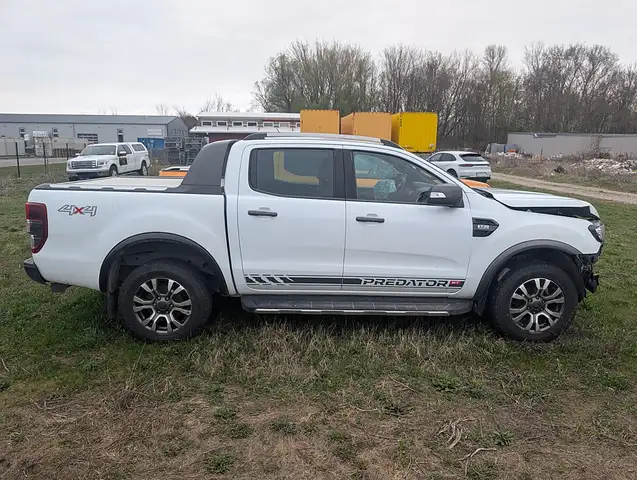 Ford Ranger Ranger Wildtrak 4x4 3,2 TDCi Aut. Frontschaden ...