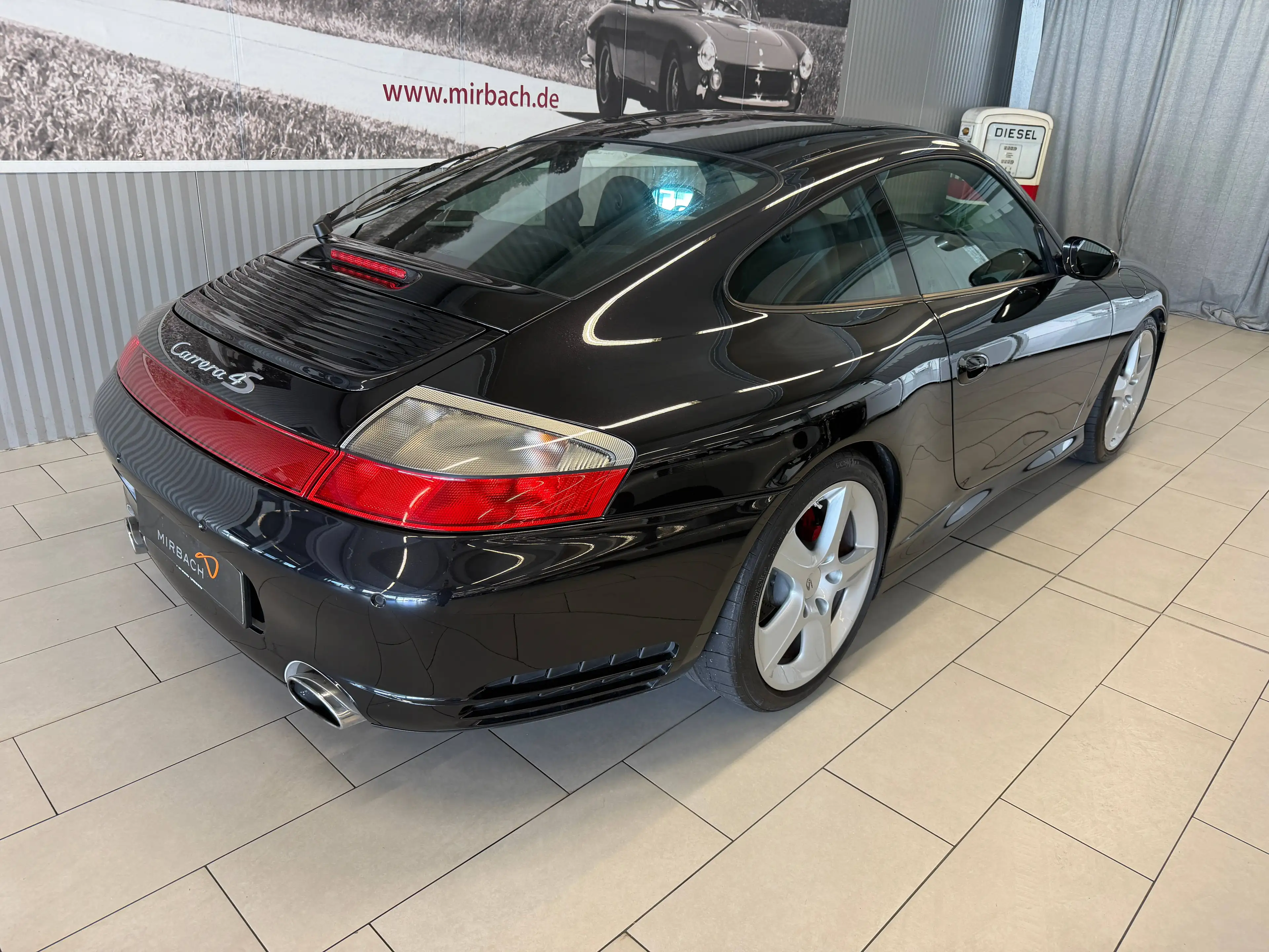 Porsche 996 911 Coupe 911 Carrera 4S — photo 8