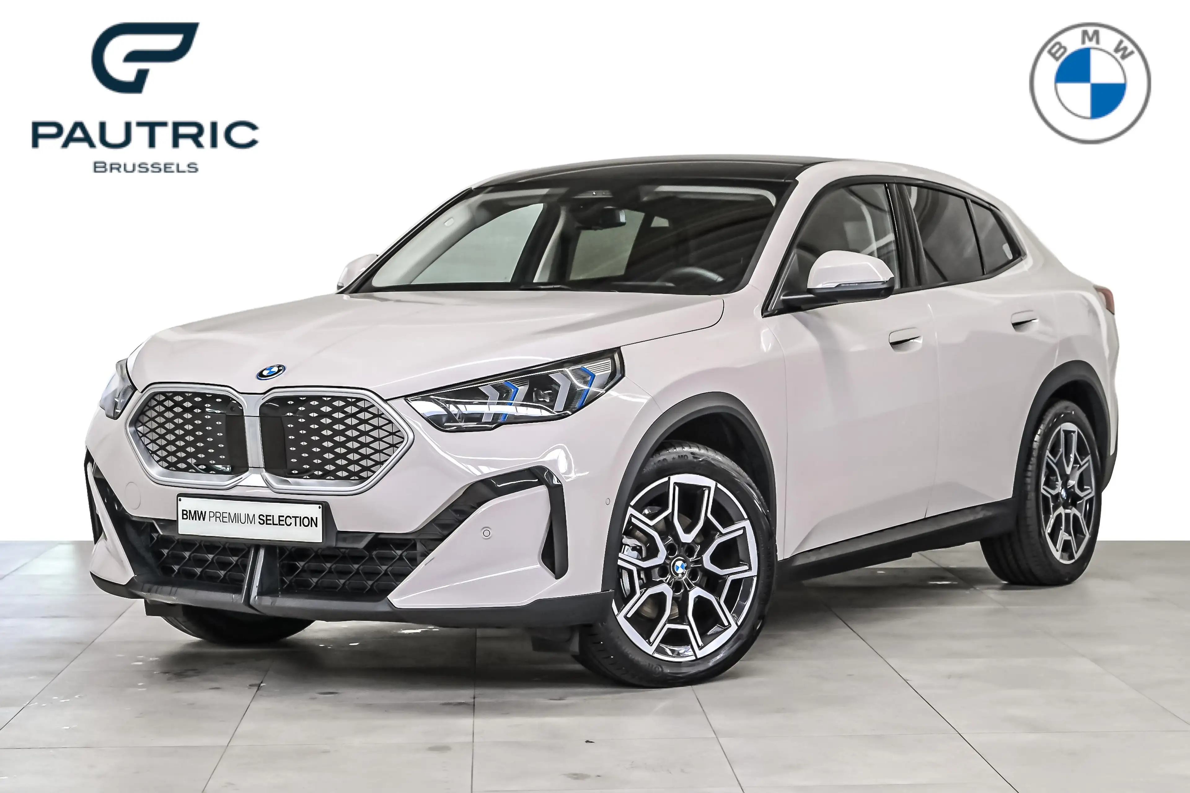 BMW iX2 eDrive20 - 2ans/jaar garantie