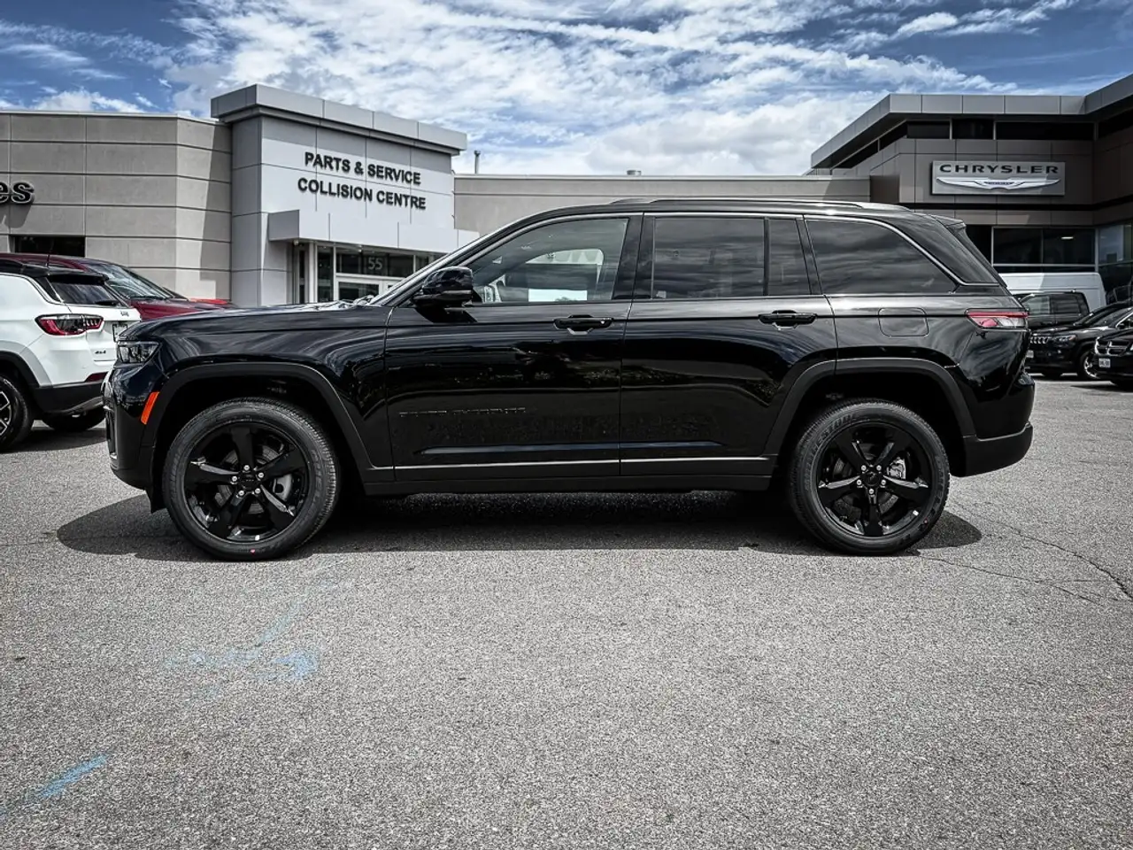 Jeep Grand Cherokee снимка Jeep Grand Cherokee