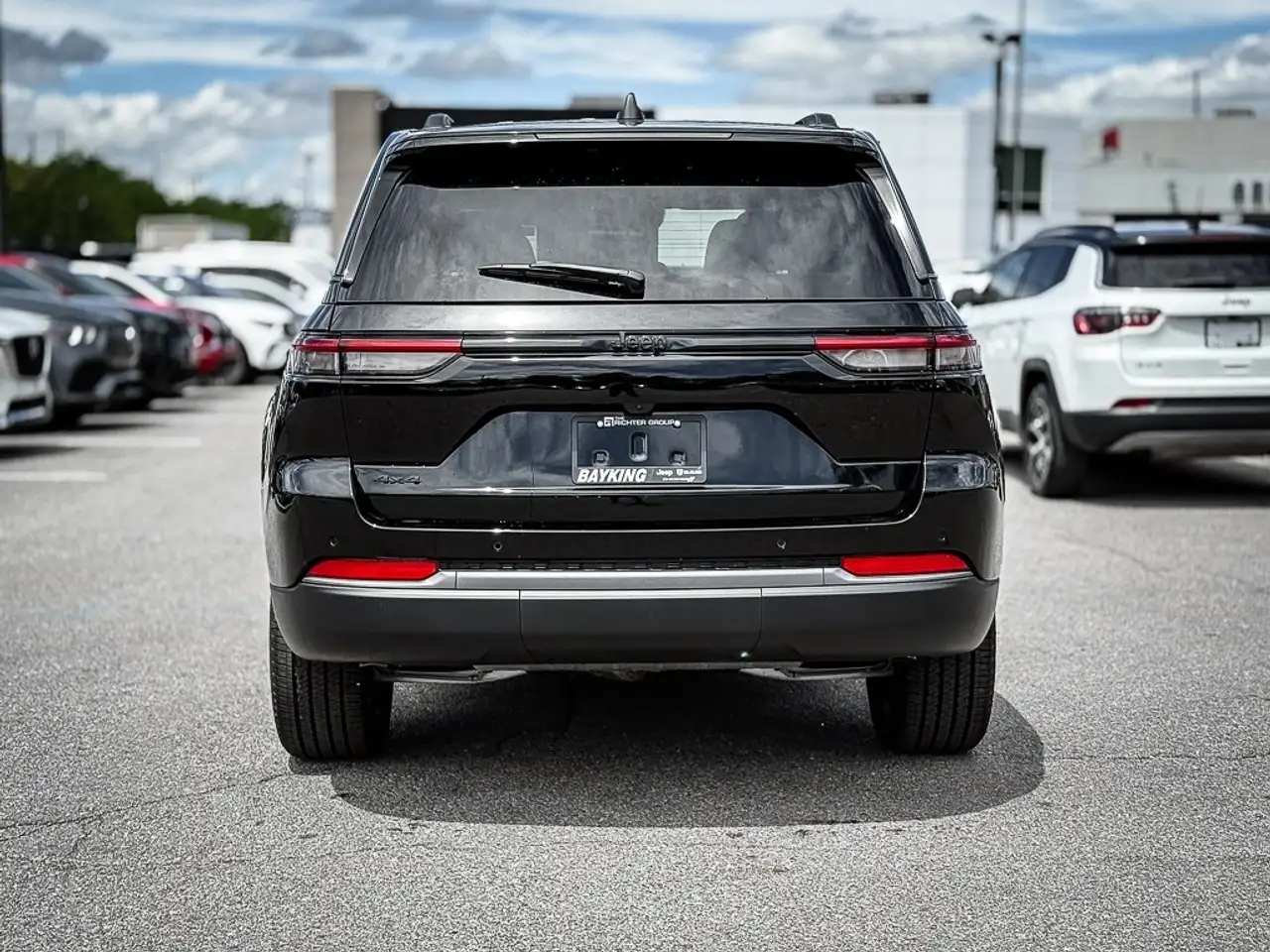 Jeep Grand Cherokee снимка Jeep Grand Cherokee