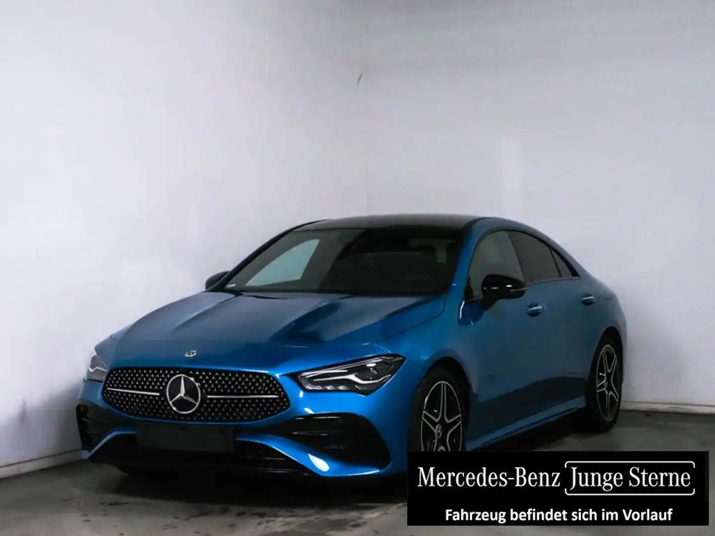 Mercedes-Benz CLA 200 AMG Advanced Plus; Panorama; Night-Paket Blau - 1