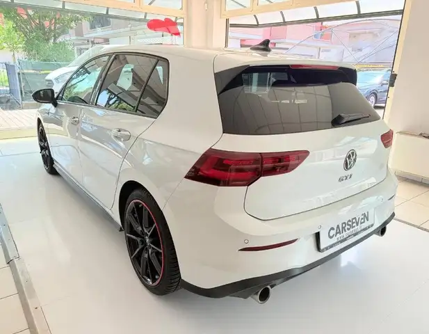 Volkswagen Golf view 7