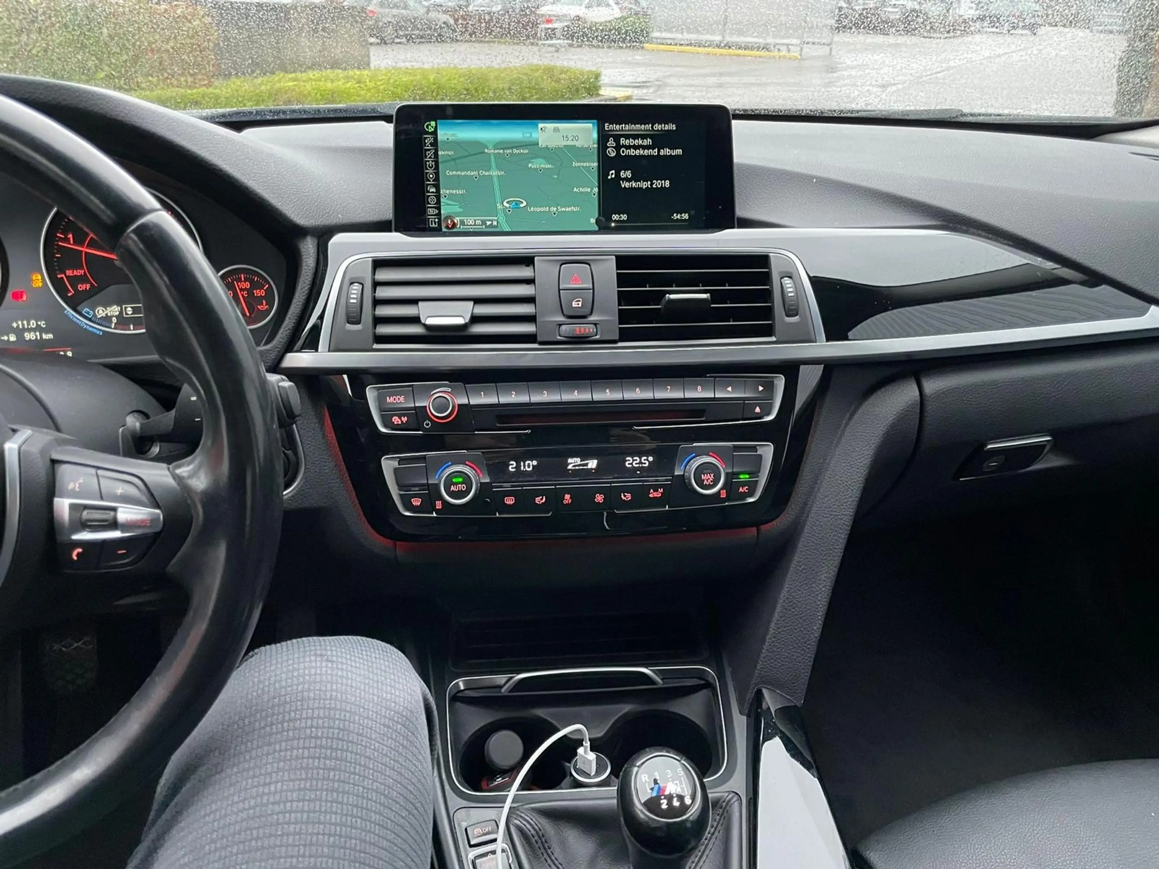 BMW 318 318 d BluePerformance — photo 9