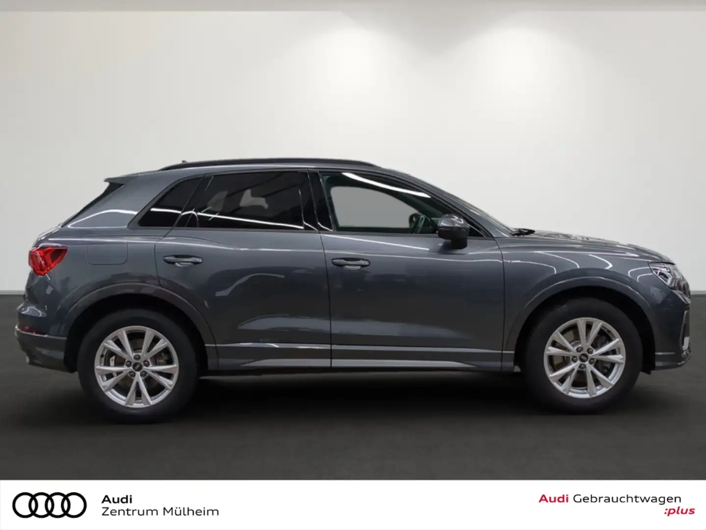 Audi Q3 45 TFSI e S line Navi LED virtual AHK Grau - 2