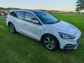 Ford Focus EcoBoost Hybrid Active X AHV/PANO/LED Weiß - thumbnail 2