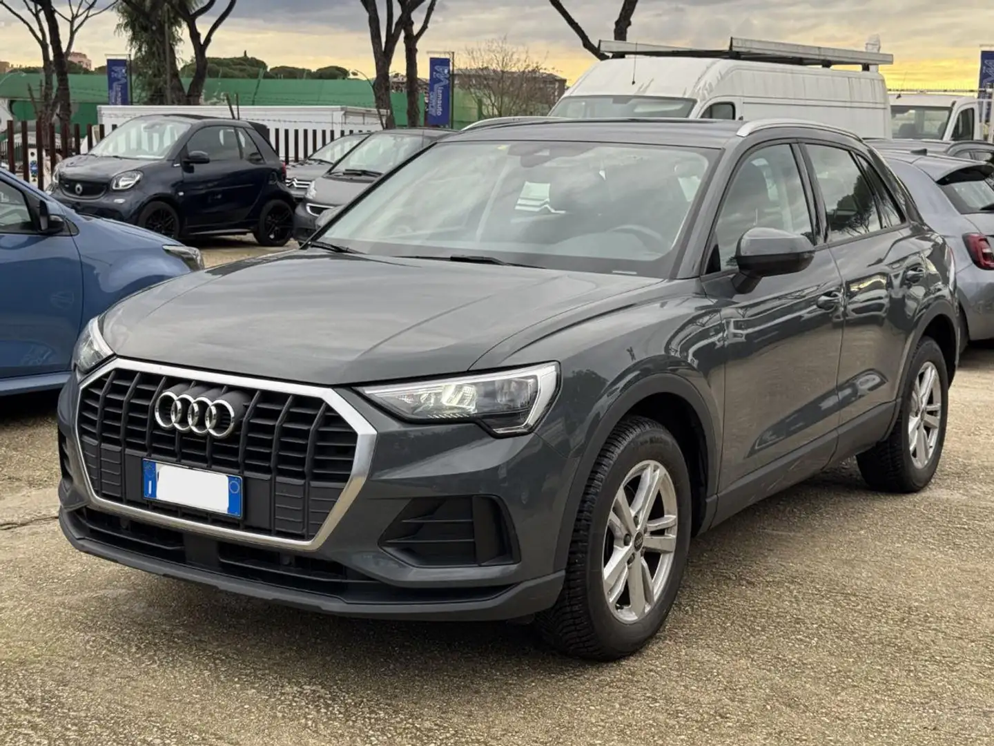 Audi Q3 35 2.0 TDI S-TRONIC 150cv - AZIENDALE CERTIFICATA Grau - 2