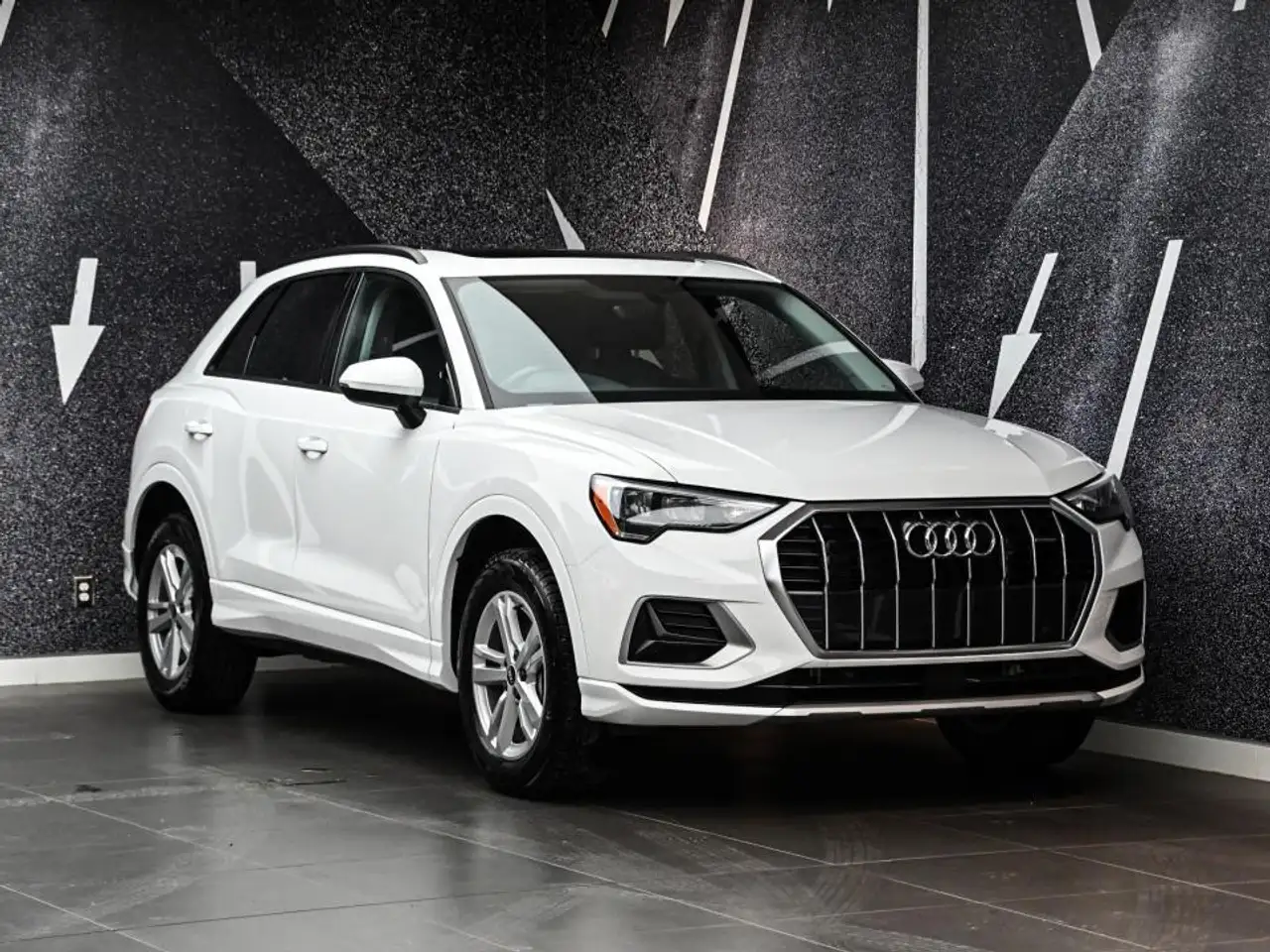2022 Audi Q3