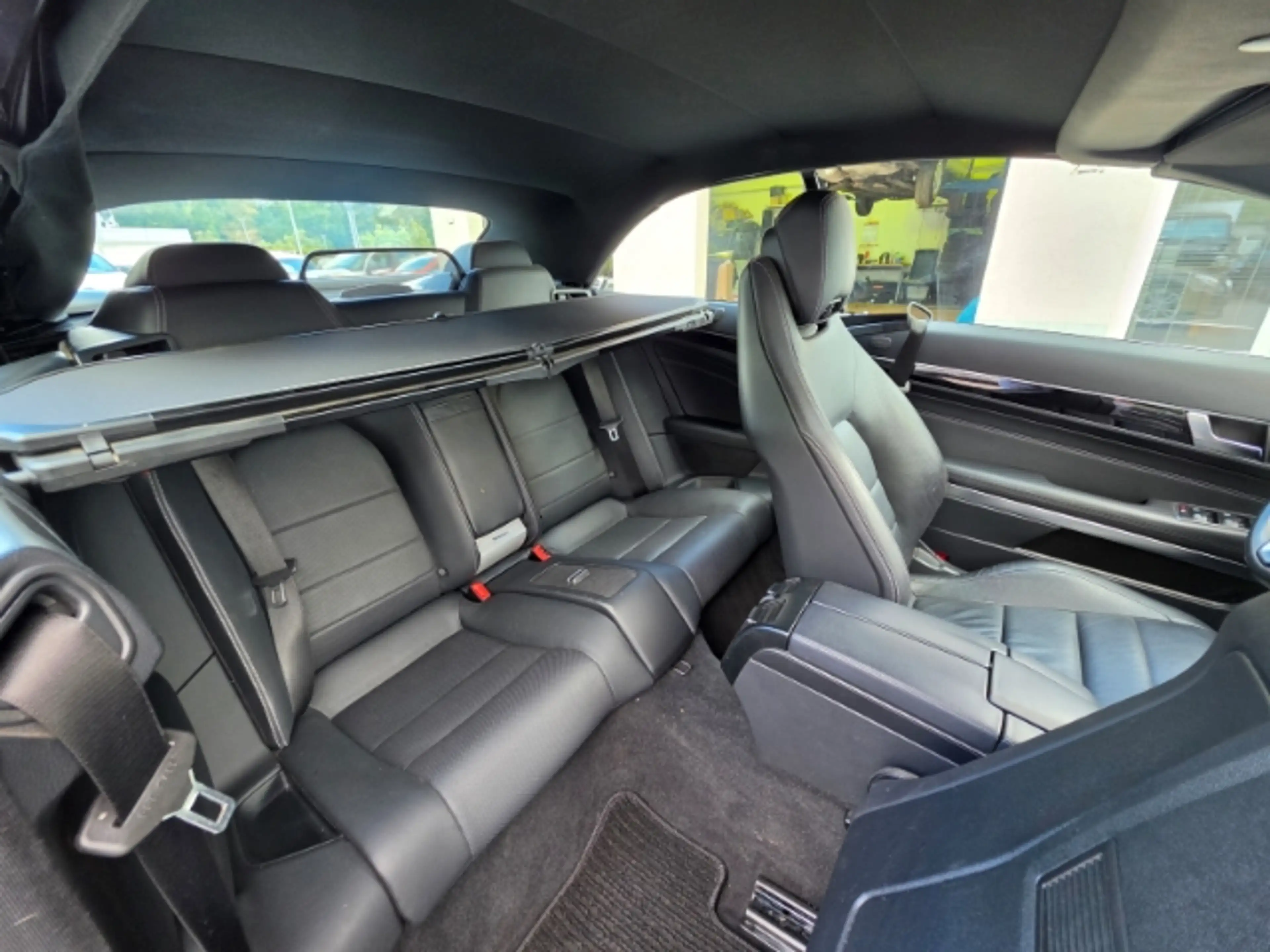 Mercedes-Benz E 350 Cabrio BlueTec d — photo 10