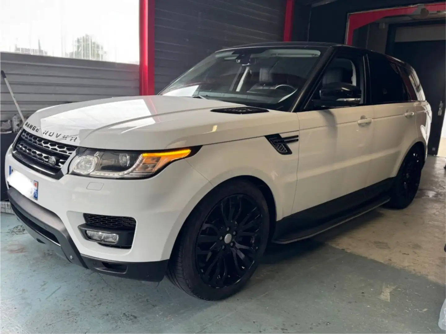 Land Rover Range Rover Sport 3.0 TDV6 Weiß - 1