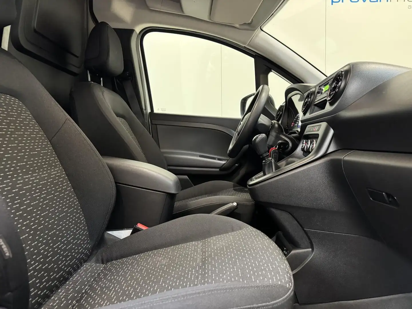 Mercedes-Benz Citan 108 CDI Lichte Vracht Man. - Airco -Radio - 40 ... Wit - 2