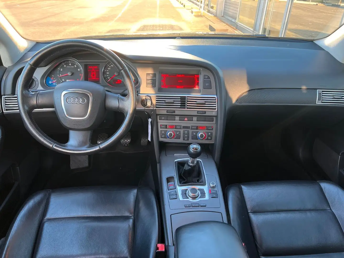 Audi A6 Avant 2.0 TFSI Leder PDC Schwarz - 2