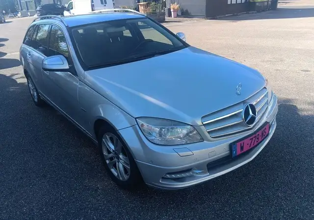 Mercedes-Benz C-Class view 2