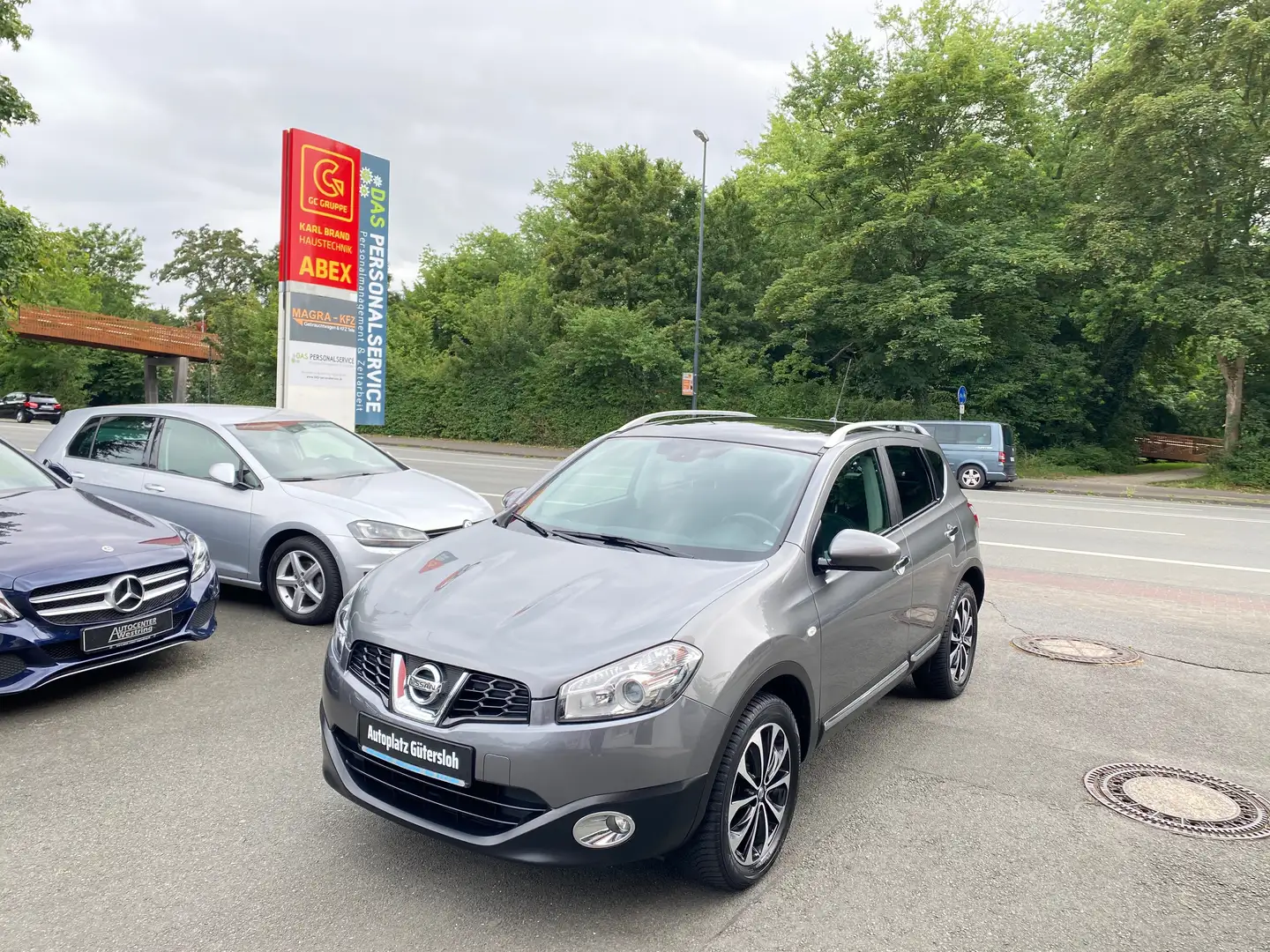 Nissan Qashqai 2.0 I-Way NAVI KAMERA 18"ALU KLIMATRONIC TEMPOMAT Grau - 1
