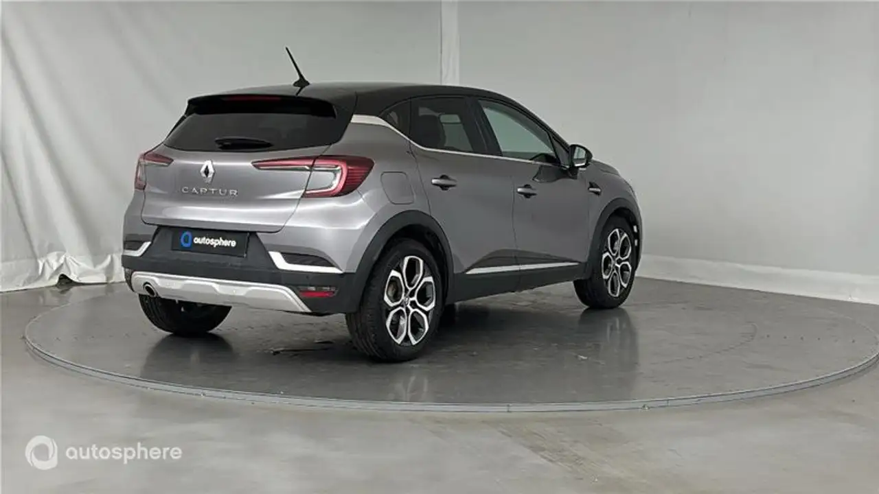 Renault Captur — photo 5
