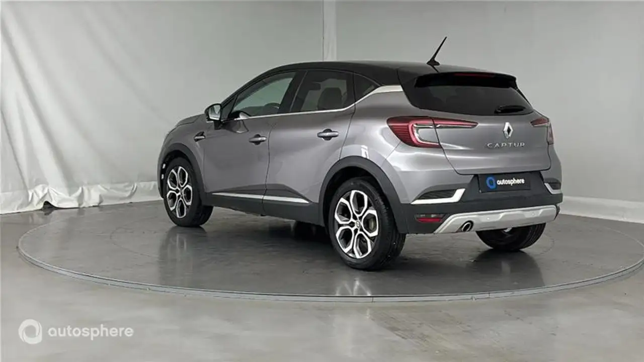 Renault Captur — photo 8