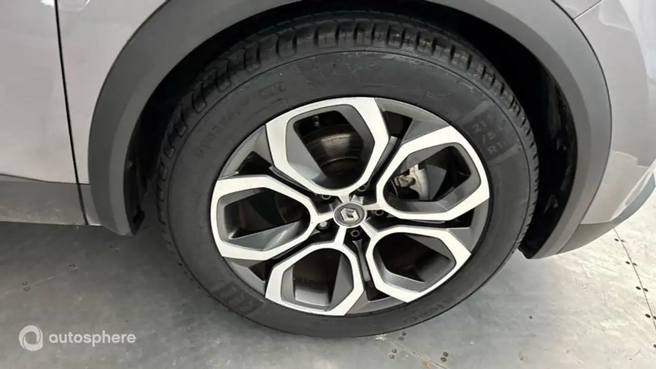 Renault Captur — photo 20
