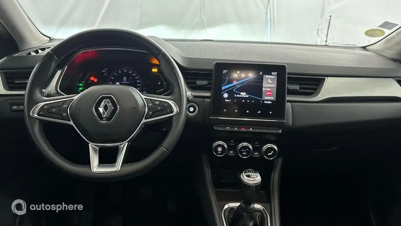 Renault Captur — photo 11
