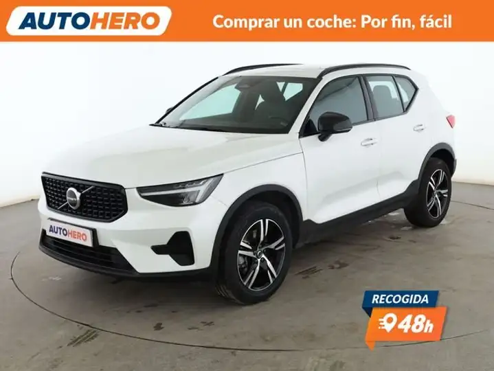 Volvo XC40 2024