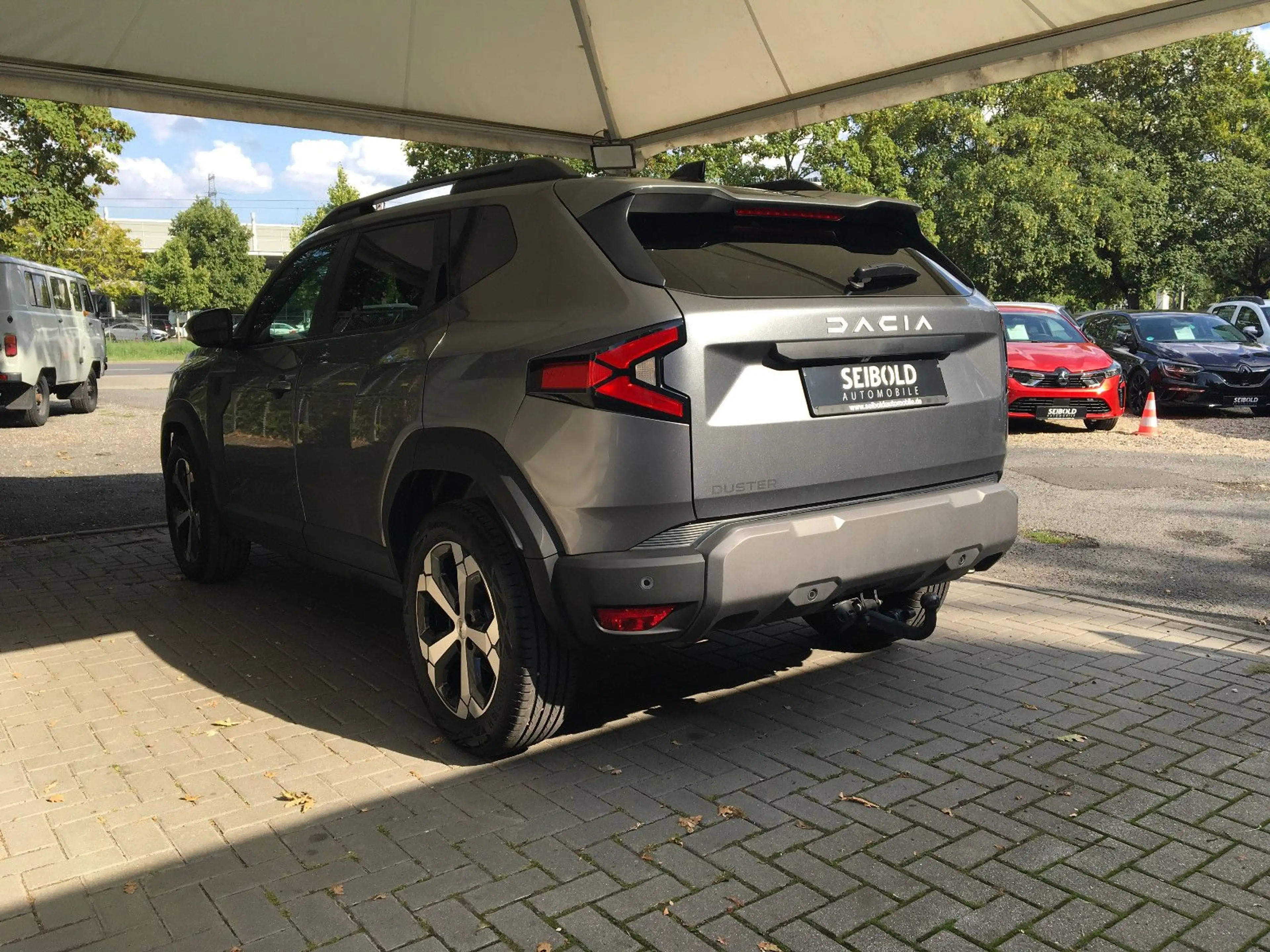 Dacia Duster III TCe 130 Journey/1.Hd/LED/Navi/Temp — photo 6