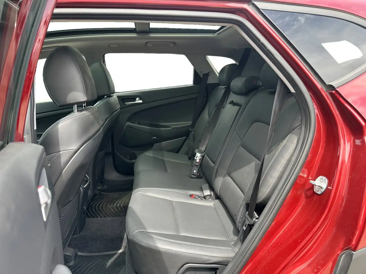Hyundai TUCSON снимка Hyundai TUCSON