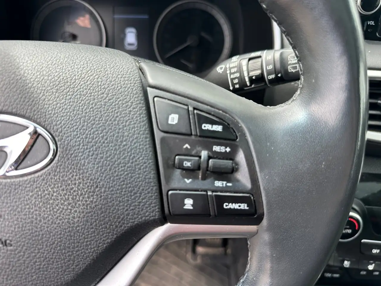 Hyundai TUCSON снимка Hyundai TUCSON