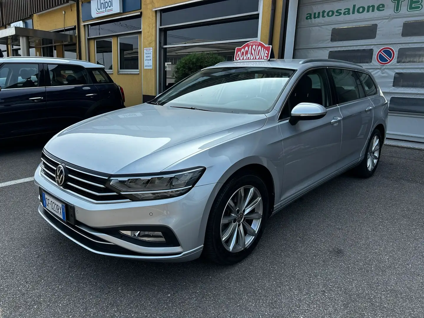 Volkswagen Passat Variant Passat Variant 2.0 tdi Business 122cv dsg Argento - 1
