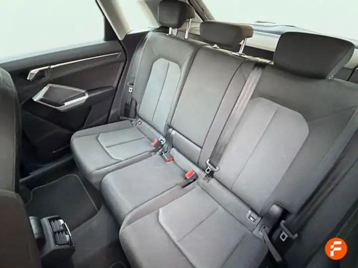 Audi Q3 2021, foto 14