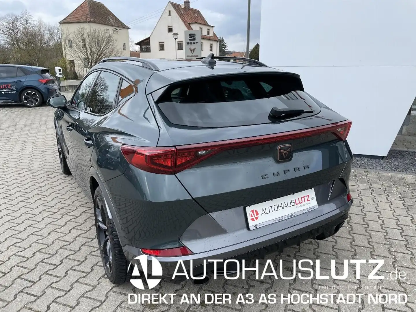 CUPRA Formentor CUPRA Formentor VZ 2.0 TSI 180 kW (245 PS  [...] Zöld - 2