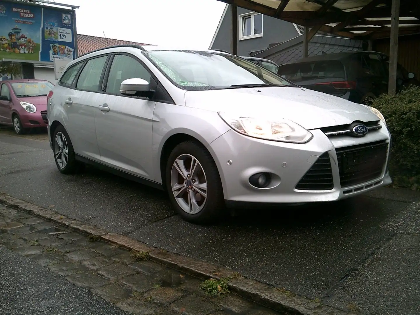 Ford Focus 1,0 EcoBoost 92kW SYNC Edition Turnier,Top Silber - 1