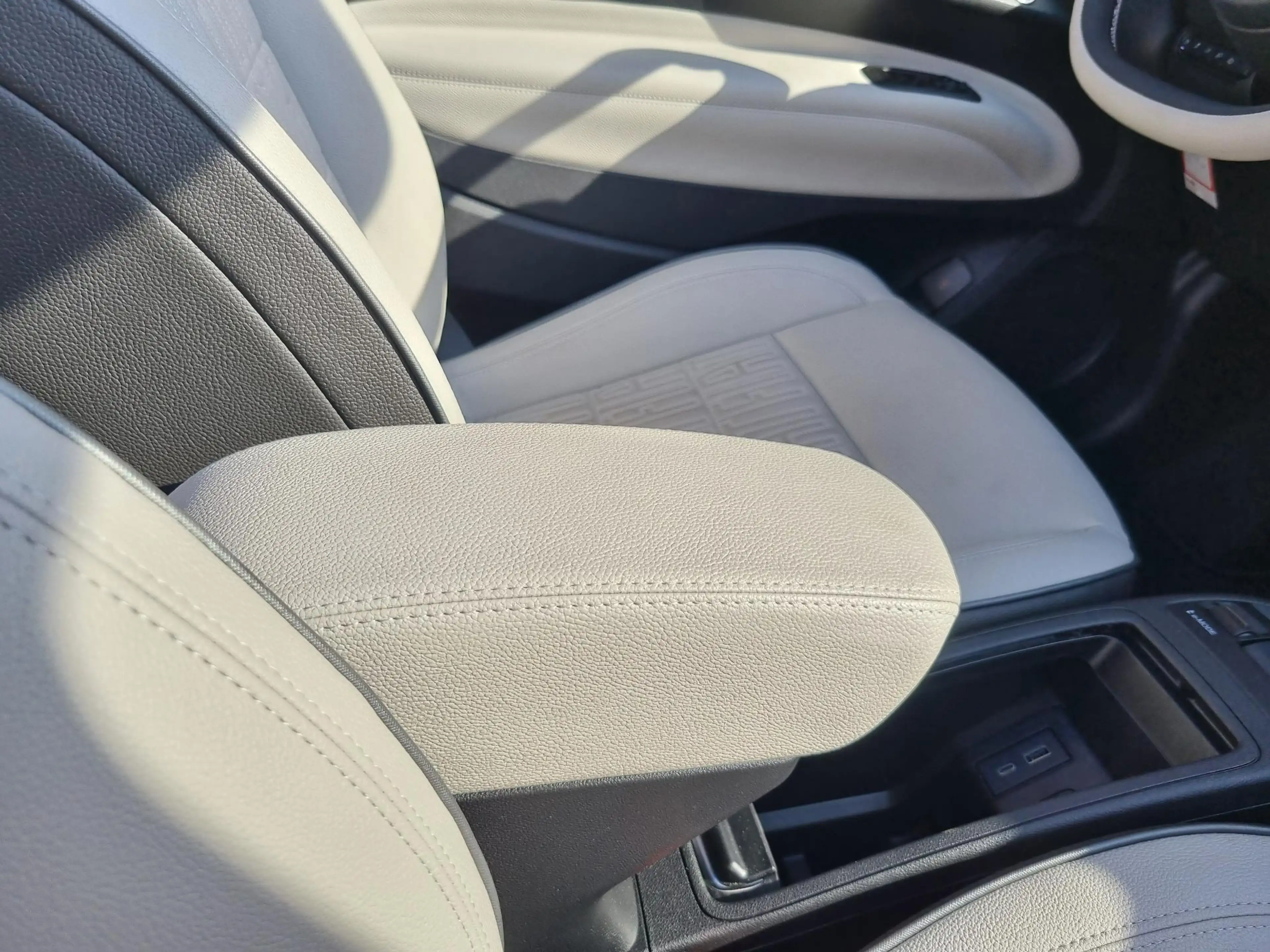 Fiat 500e Cabrio La Prima by Bocelli 42 kWh JBL / 17 INCH / — photo 10