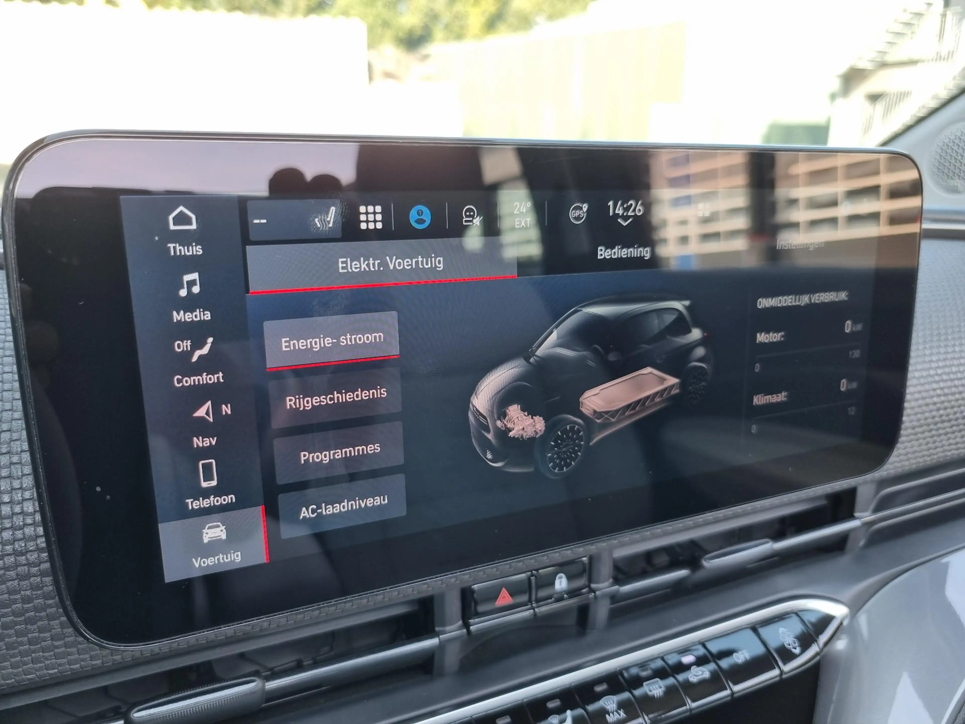 Fiat 500e Cabrio La Prima by Bocelli 42 kWh JBL / 17 INCH / — photo 16
