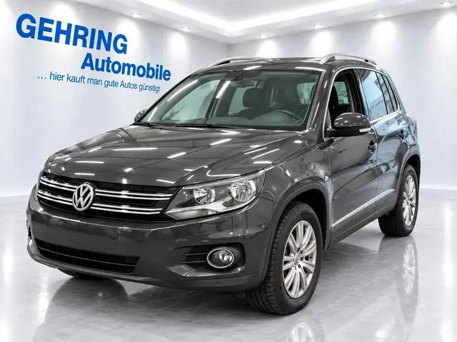 Volkswagen Tiguan 4Motion 185 TDI DSG*Ahk 2,5T*Klima*8Räder
