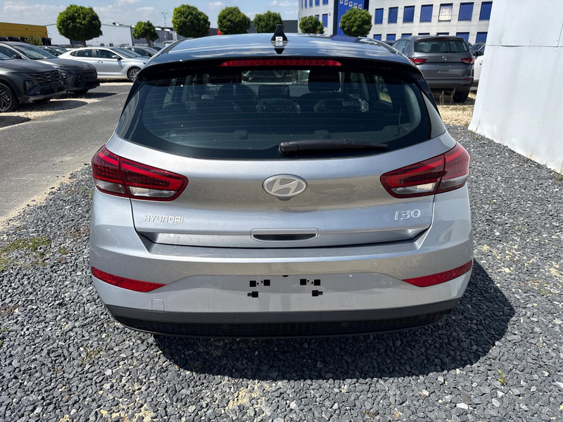 Hyundai i30 STYLE ALU SHZ NAVI RFK PDC 1.0 T-GDi 84kW/115PS... — photo 6