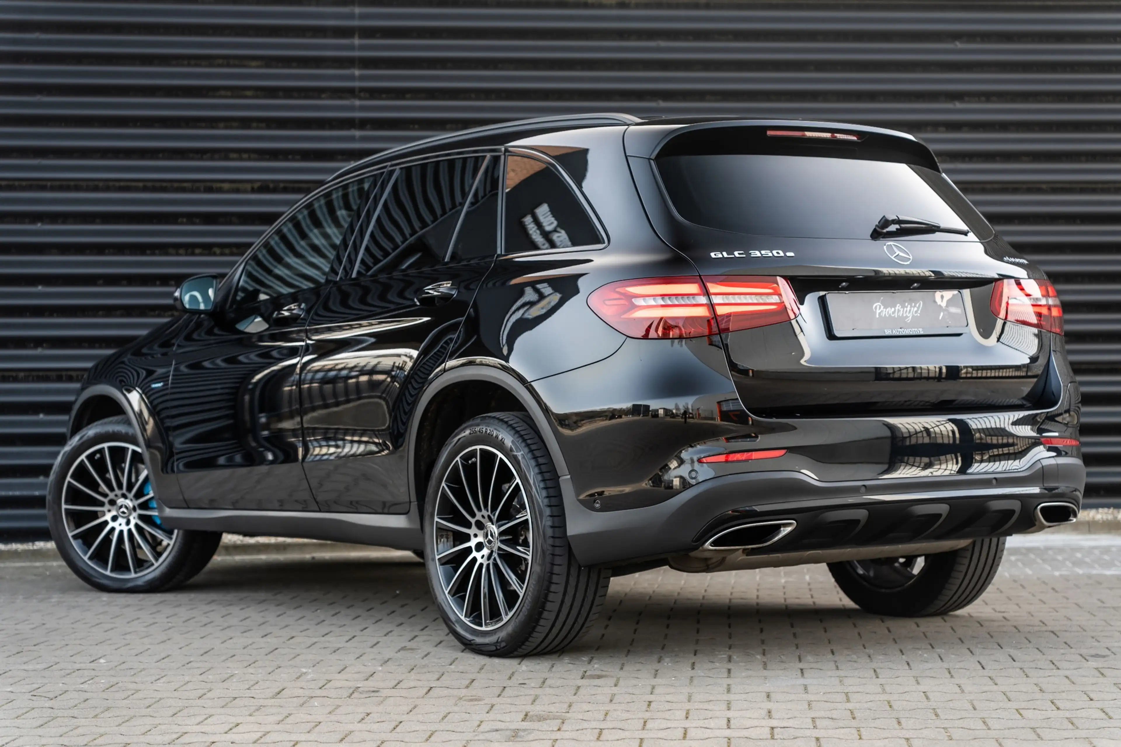 Mercedes-Benz GLC 350 350e 4MATIC AMG / PANO / MEMORY / BURMESTER / CARP — photo 7