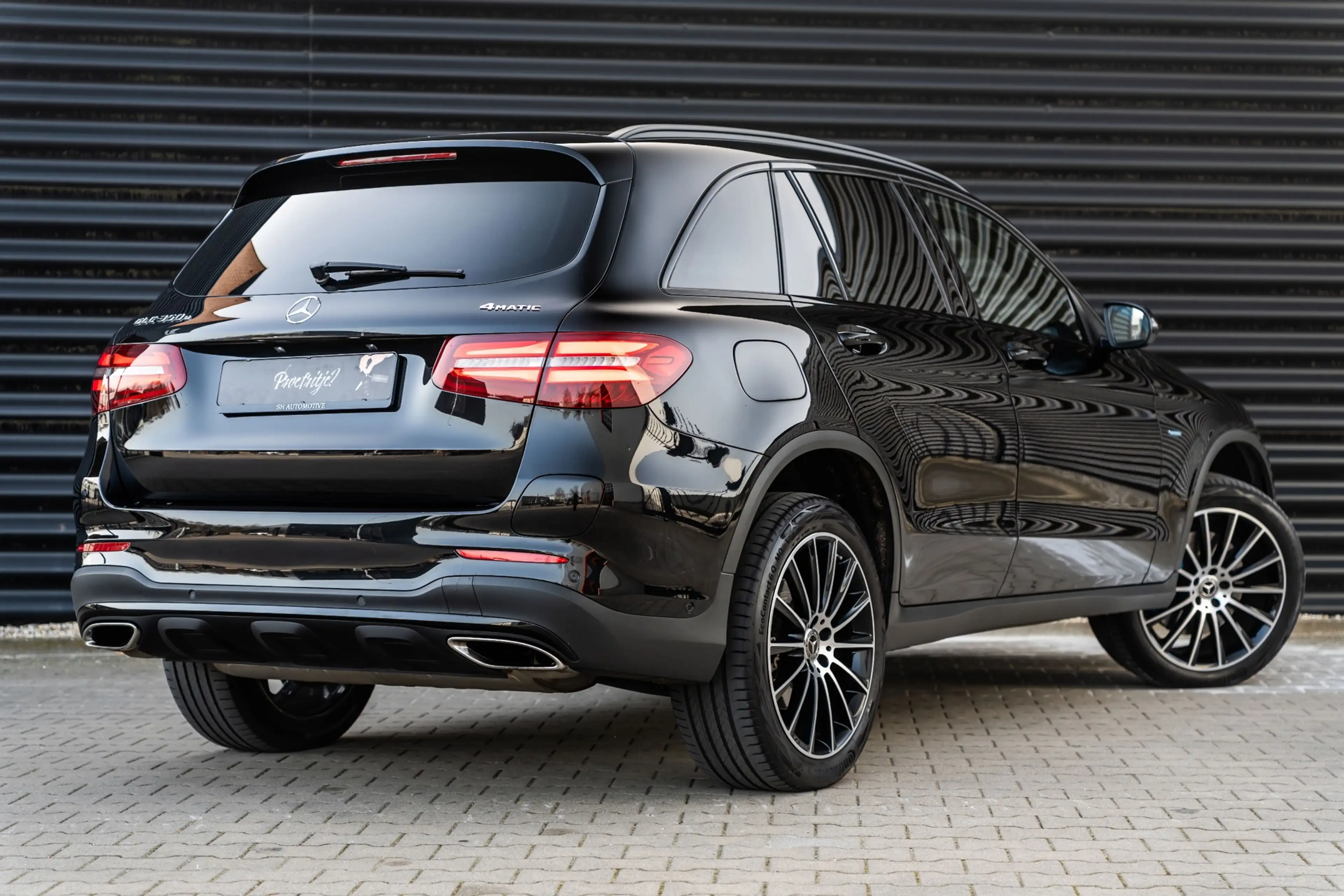 Mercedes-Benz GLC 350 350e 4MATIC AMG / PANO / MEMORY / BURMESTER / CARP — photo 11