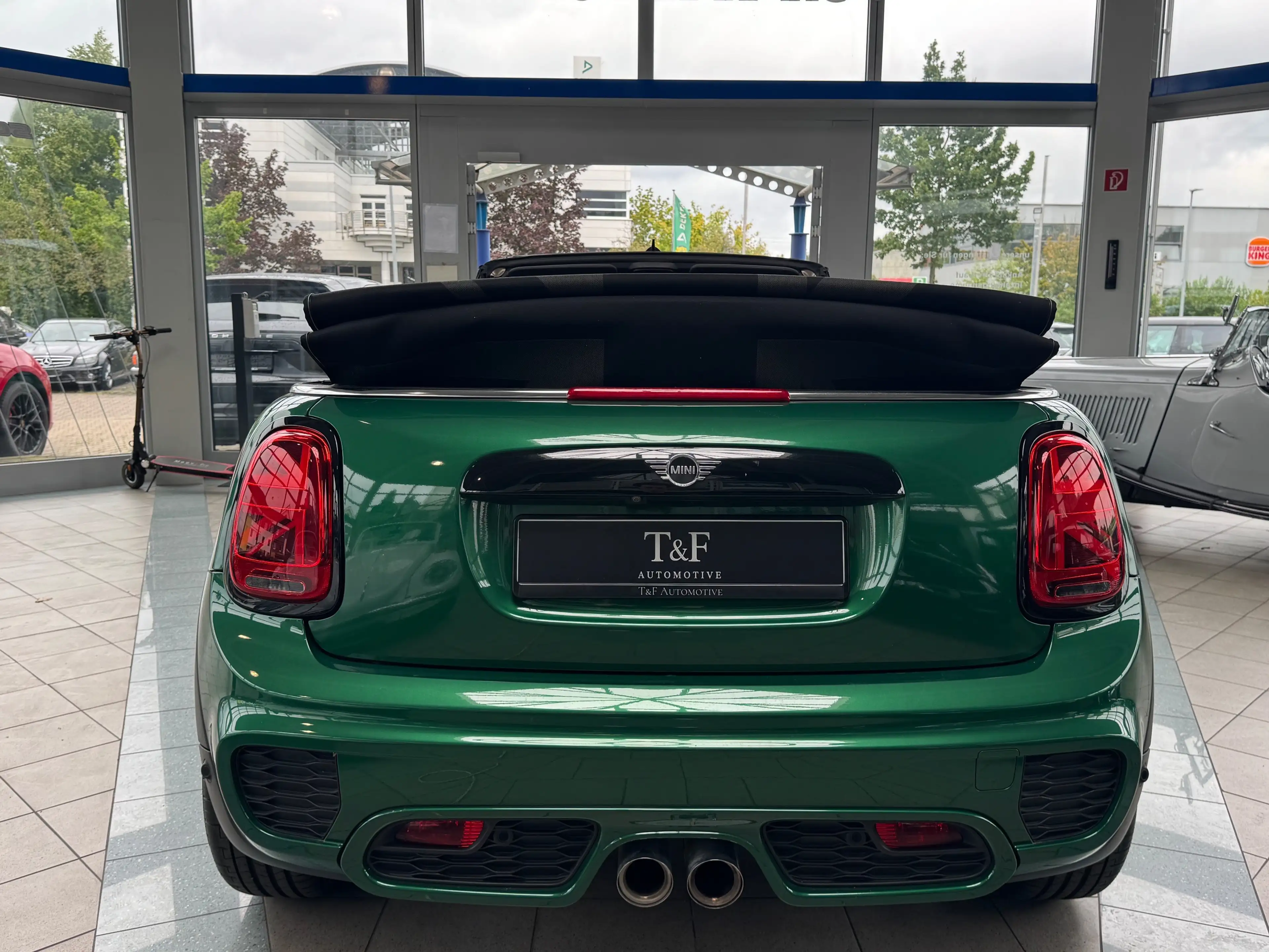 MINI John Cooper Works Cabrio John Cooper Works KAMERA/LED/AUTOM/HUD/H&K/LEDER — photo 8