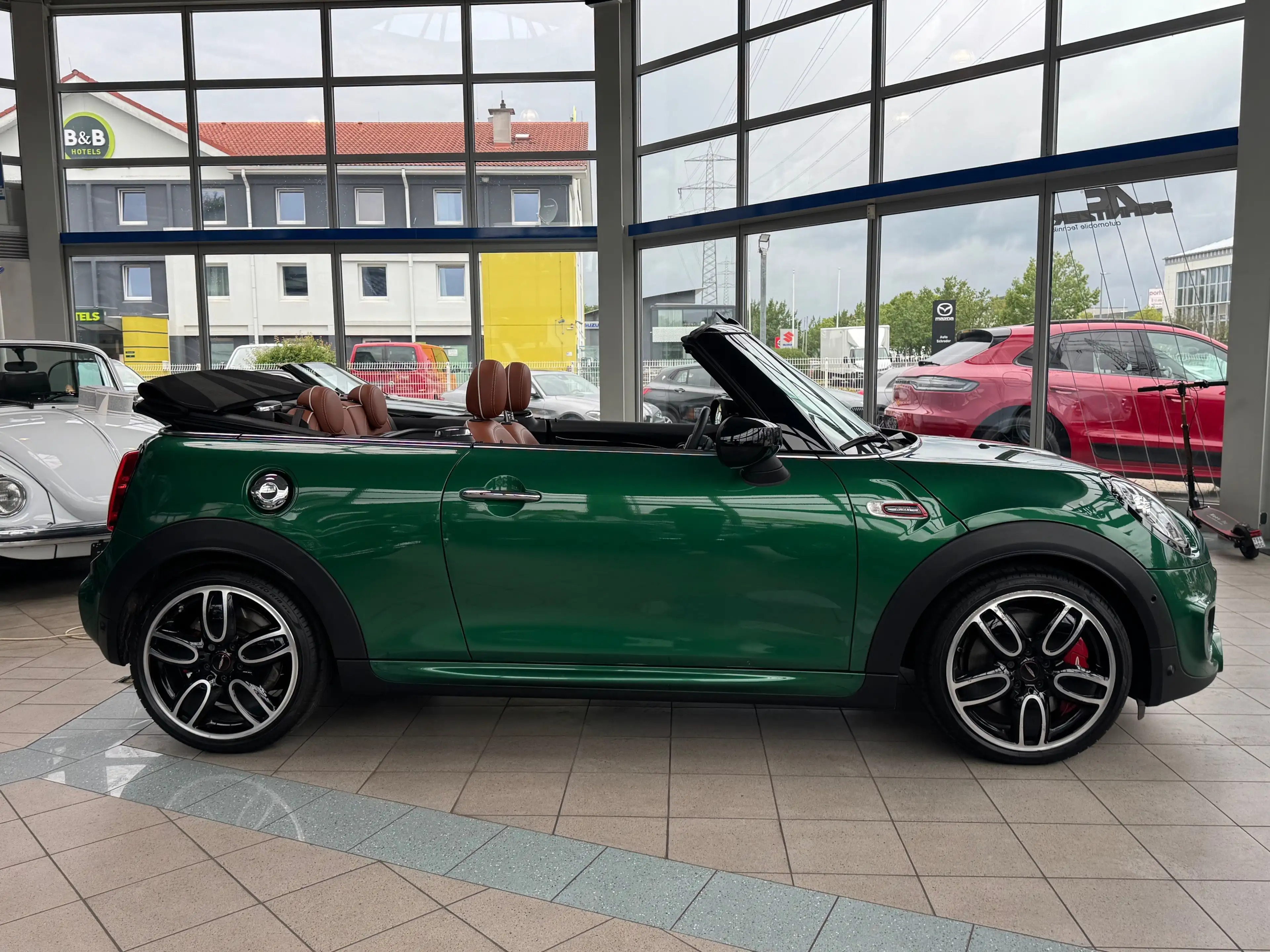 MINI John Cooper Works Cabrio John Cooper Works KAMERA/LED/AUTOM/HUD/H&K/LEDER — photo 13