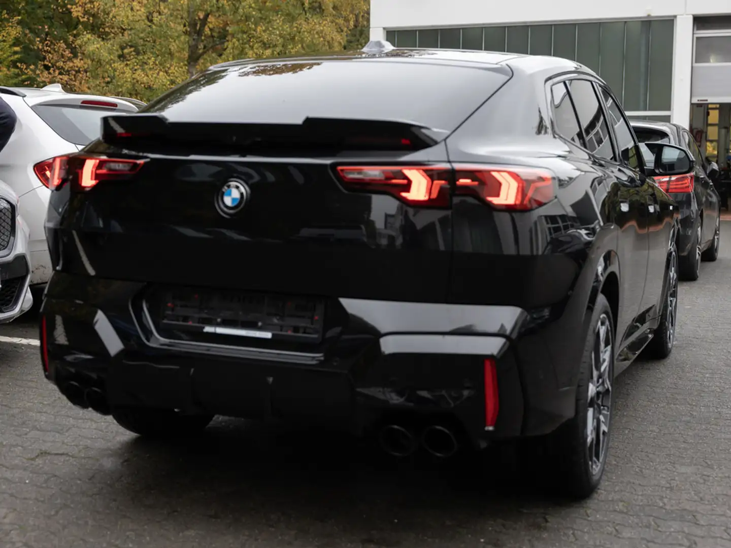 BMW X2 M 35i xDrive 360° LED HUD ACC NAVI H/K Schwarz - 2