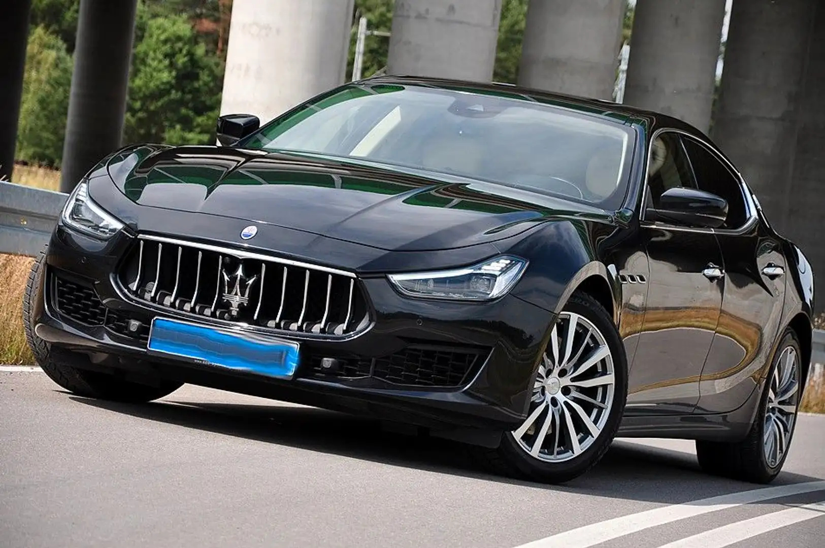 Maserati Ghibli Black - 1