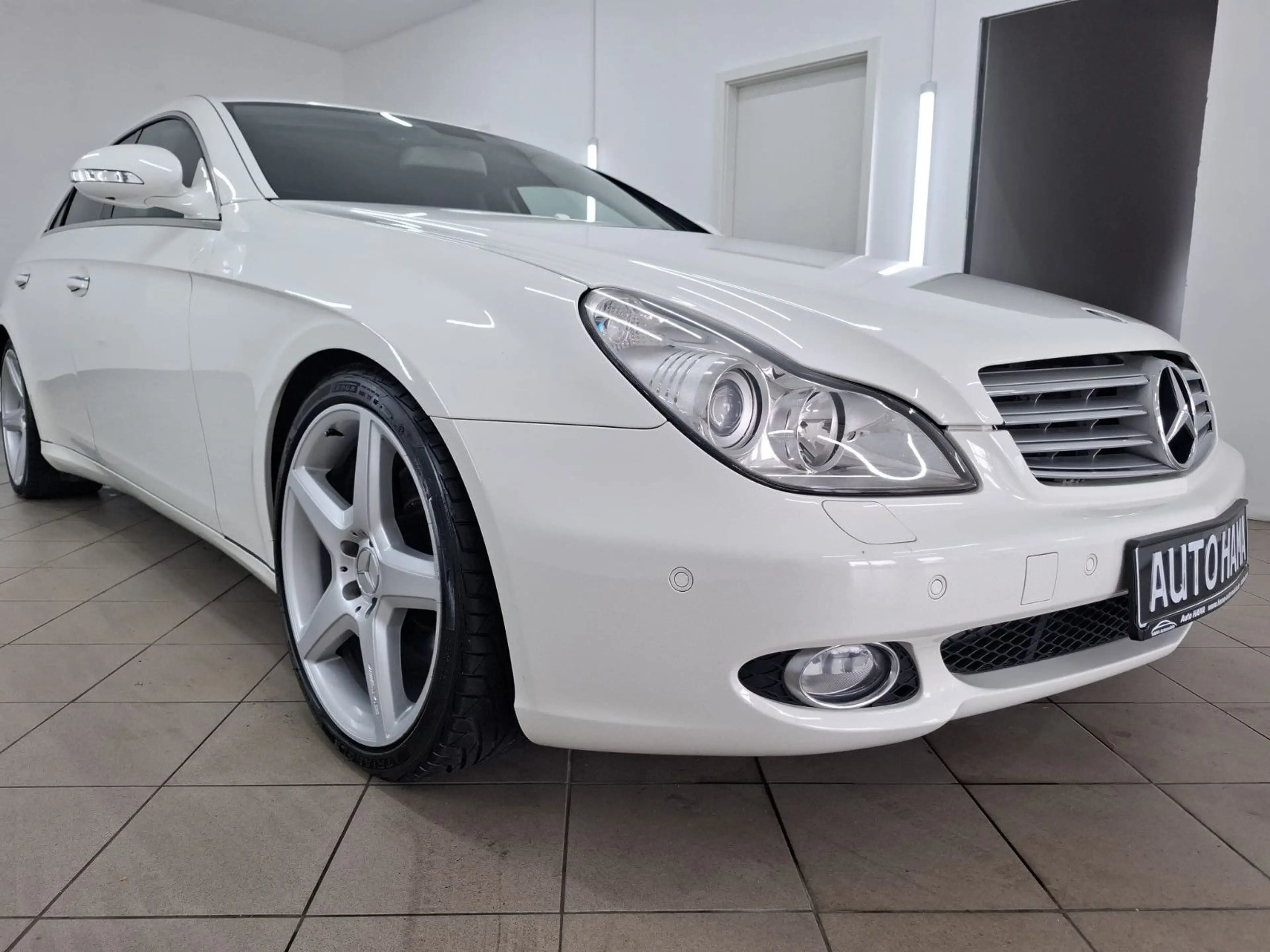 Mercedes-Benz CLS 350 *LEDER*PDC*SH*GEPFLEGT*SAUGER*