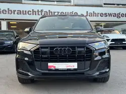 Audi Q7 55 TFSIe quattro S Line Matrix ACC AHK 360 22
