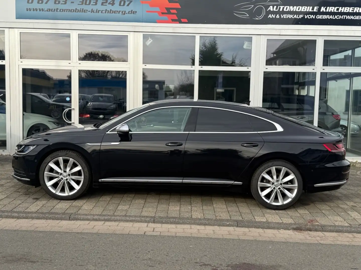 Volkswagen Arteon Elegance Automatik+Alcantara+Kam+Nav+LED+ Schwarz - 2