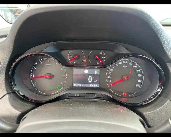 Opel Grandland X view 15