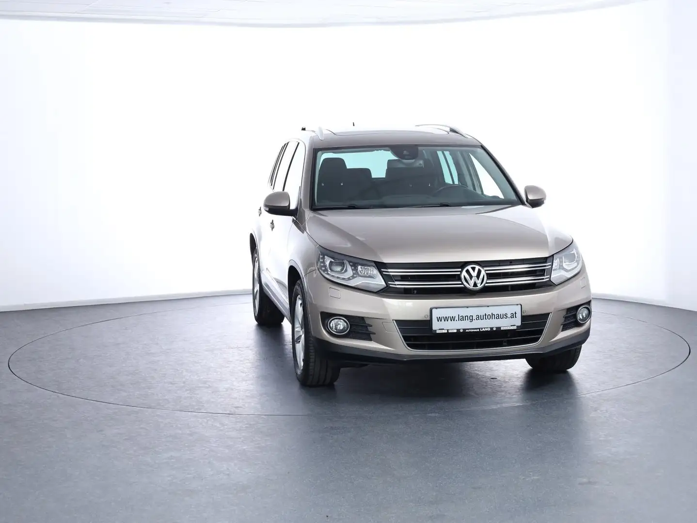Volkswagen Tiguan Sky TDI BMT 4MOTION DSG Barna - 2
